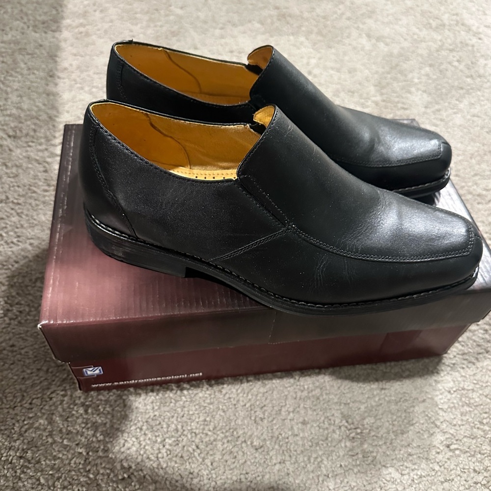 Men's Black Leather Loafers